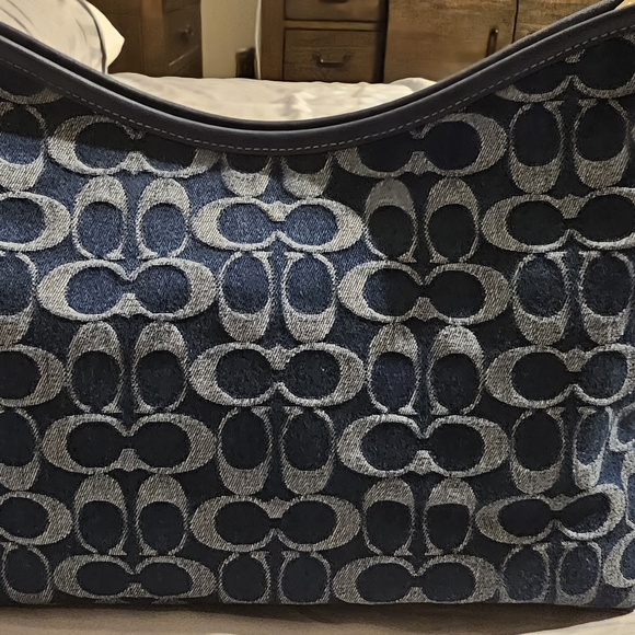 Coach Laurel Shoulder Bag Signature Denim - Picture 2 of 6
